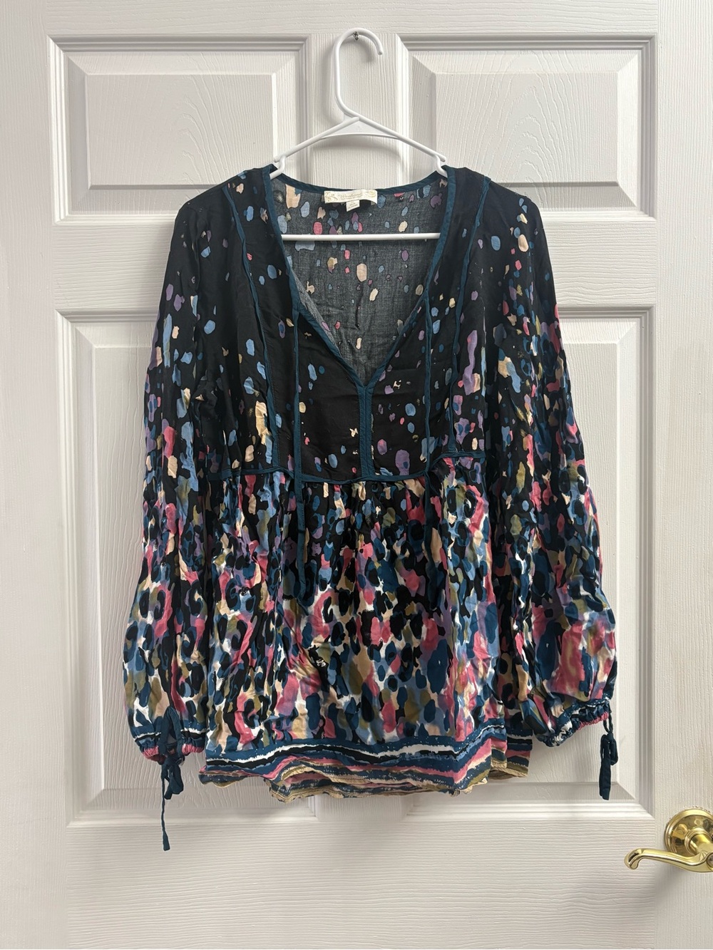 Weekend Suzanne Betro Boho V-Neck Long Sleeve Blouse in Multicolor Pattern